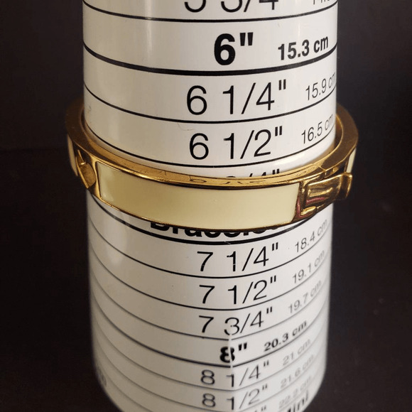 Kate Spade Hinged Bangle Hole Punch Cream Enamel and Gold Plate Casual Everyday - Picture 11 of 11